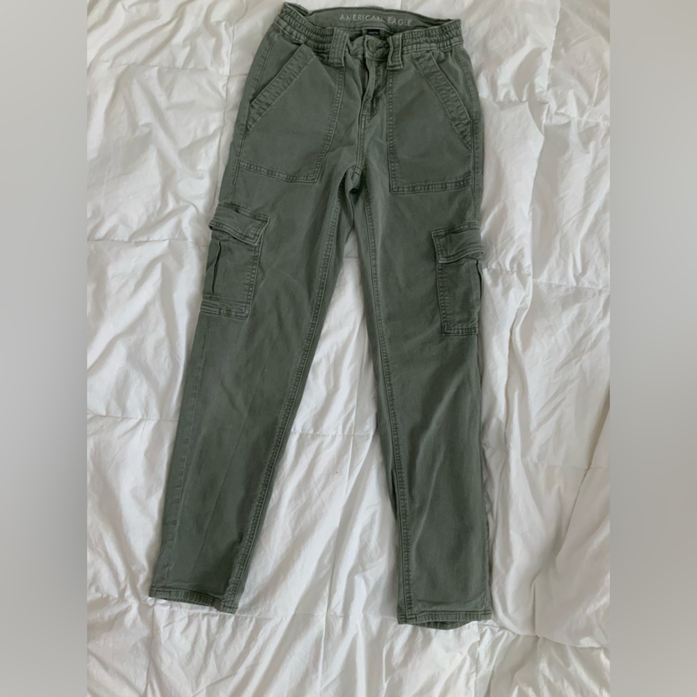 American Eagle Cargo Pants